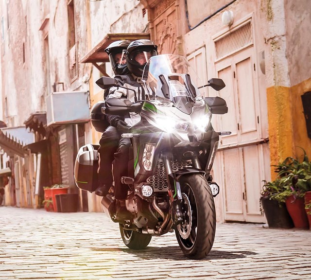 Image of 2024 VERSYS 1000 S in action