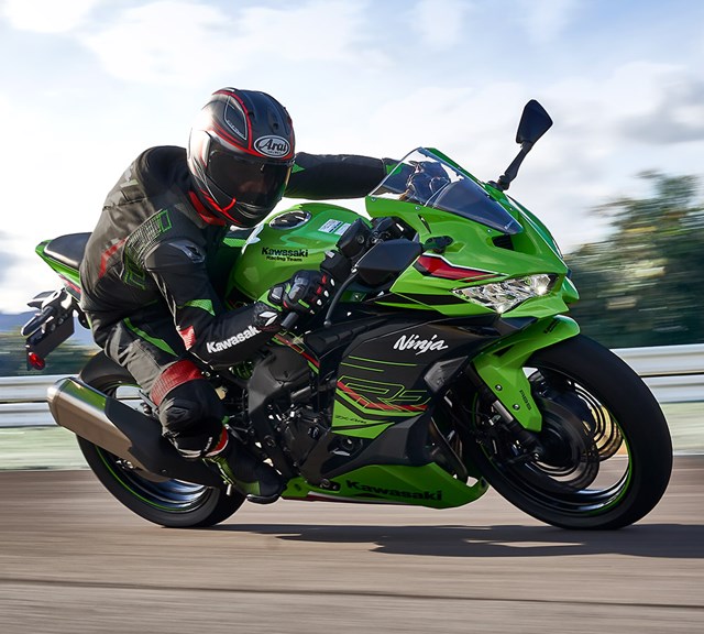 Image of 2024 NINJA ZX-4RR KRT EDITION in action