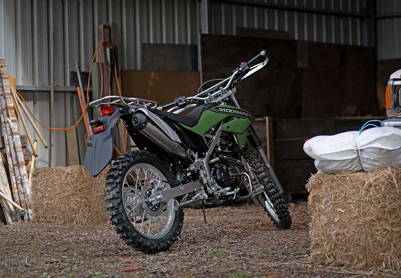 CONVENIENT FEATURES AND AG ESSENTIALS
