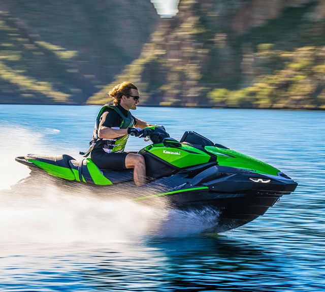 Image of 2023 JET SKI ULTRA 310LX-S in action